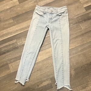 American Eagle Outfitters Light Blue Cropped Jeans